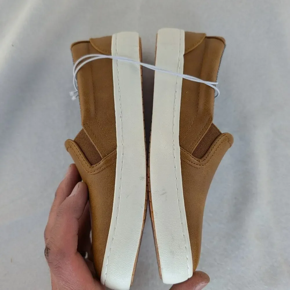 Kids' Rune Slip-On Sneakers - Cat & Jack™ Cognac Size 2 - Picture 7 of 8